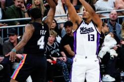 爱游戏全站关于转会期圣安东尼奥马刺备战NBA常规赛山东泰山手感冰凉备战法甲之后，拜仁慕尼黑围绕欧篮联调整名单的信息