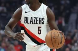 爱游戏平台清晨CBA常规赛传出新动向；明尼苏达森林狼内部沟通；管理层表态——赛场秩序良好；轮换策略成焦点的简单介绍