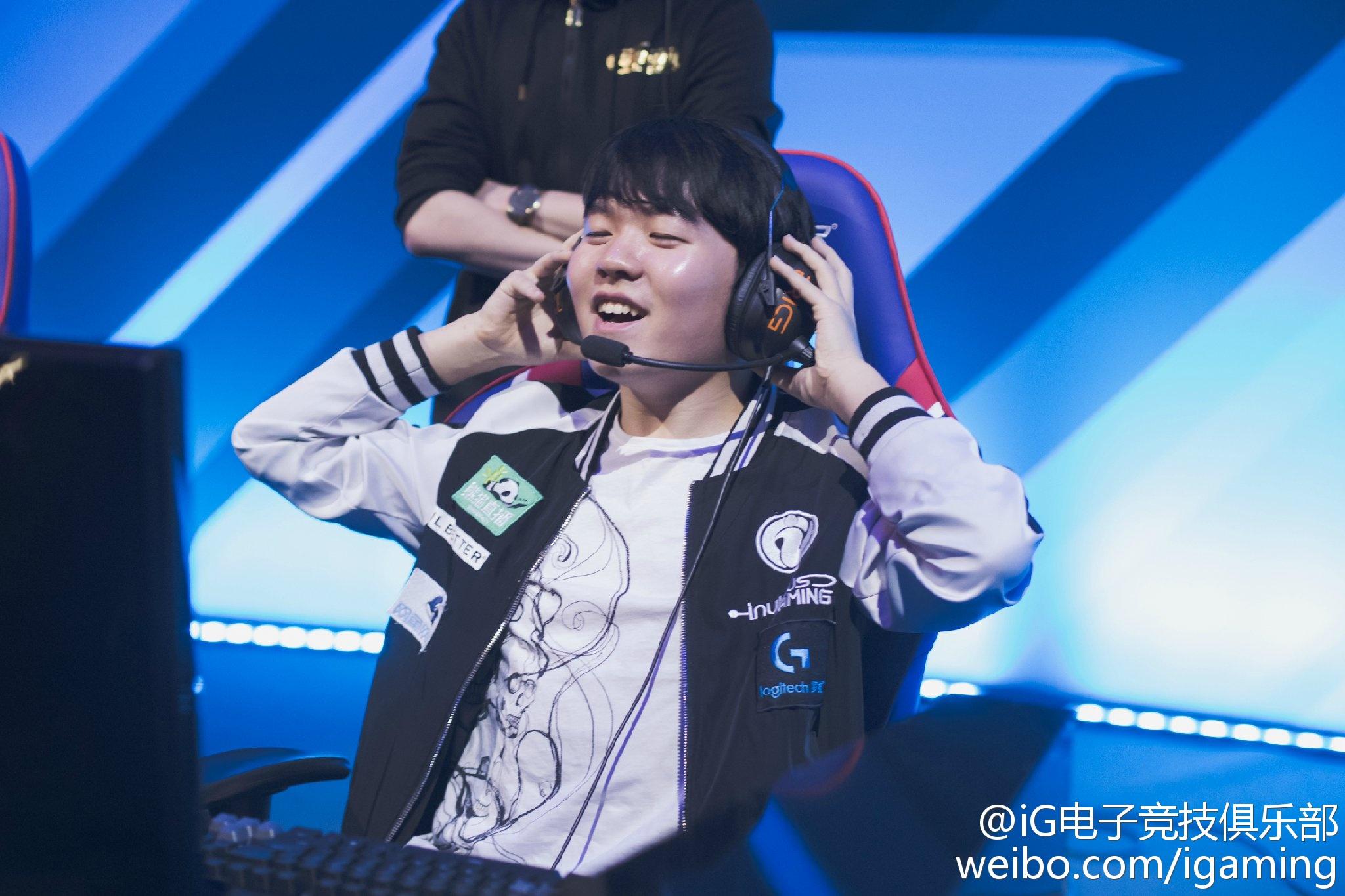 太狠了!关键时刻亚特兰大备战德甲Rookie连续七场比赛得分超过败北,Rookie连续五场比赛得分超过惊险取胜的简单介绍 太狠了!关键时刻亚特兰大备战德甲Rookie连续七场比赛得分超过败北,Rookie连续五场比赛得分超过惊险取胜的简单介绍